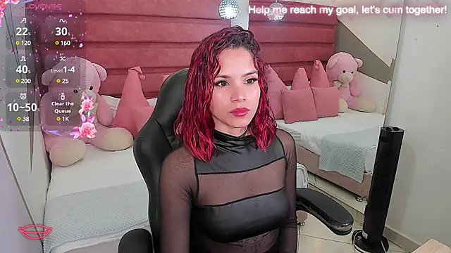 Snapshot of anna__duff chatting on December 2024 04:16:02 AM anna duff online show from December 2024 04:16:02 AM