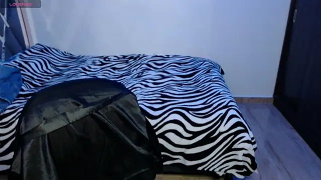 Amber Lovely online show from October 2025 12:30:02 AM