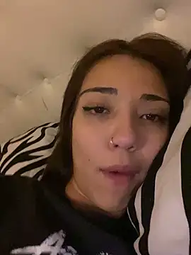 Snapshot of kittyprettybby chatting on October 2025 04:35:02 AM kittyprettybby online show from October 2025 04:35:02 AM