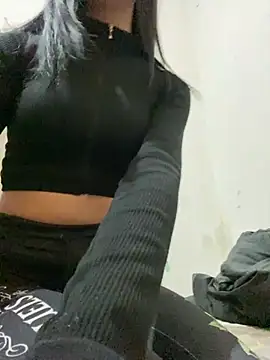 kittyprettybby online show from July 2026 10:14:02 PM