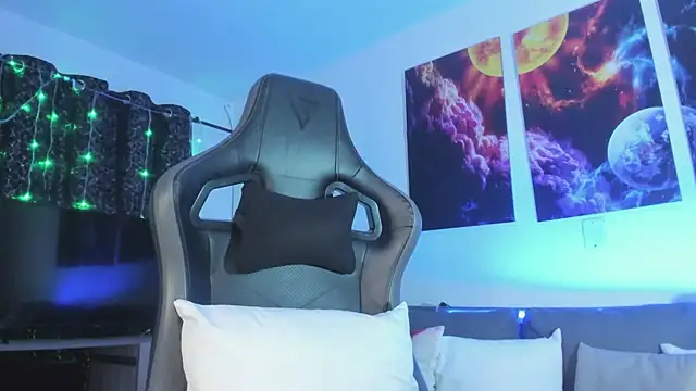 Lazy Blake online show from March 2025 10:32:01 AM