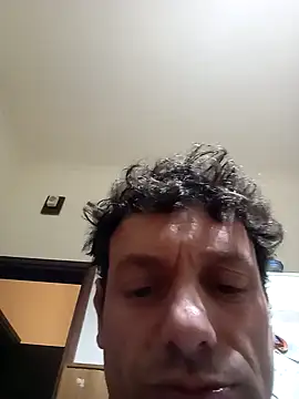 Snapshot of ReseeedDerision chatting on September 2025 12:43:01 AM ReseeedDerision online show from September 2025 12:43:01 AM