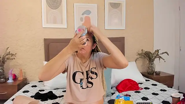 CarolinaGlamour online show from October 2025 02:55:02 AM