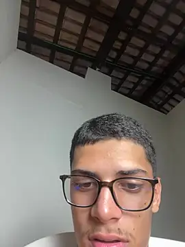 Snapshot of Naka300 chatting on February 2025 12:48:01 AM Naka300 online show from February 2025 12:48:01 AM