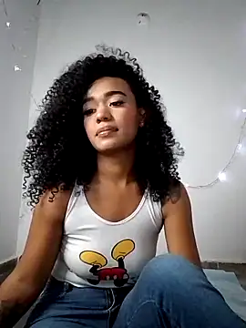 Snapshot of evafoxs chatting on February 2025 10:34:02 PM evafoxs online show from February 2025 10:34:02 PM