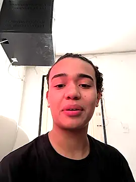 Snapshot of evafoxs chatting on September 2025 01:13:01 PM evafoxs online show from September 2025 01:13:01 PM