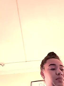 Snapshot of evafoxs chatting on October 2025 07:11:02 PM evafoxs online show from October 2025 07:11:02 PM