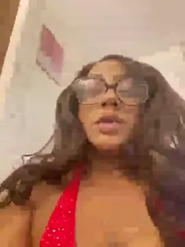 BabyFannyxx online show from May 2026 10:00:01 AM
