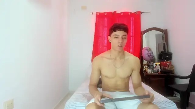 Snapshot of enzo_sloran chatting on November 2025 01:55:01 PM enzo sloran online show from November 2025 01:55:01 PM