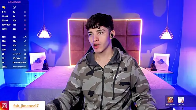 AlejooTwink online show from March 2026 03:33:02 AM