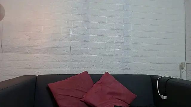 Snapshot of Layla_707 chatting on February 2025 12:19:01 AM Layla 707 online show from February 2025 12:19:01 AM