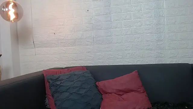 Snapshot of Layla_707 chatting on February 2025 02:42:02 AM Layla 707 online show from February 2025 02:42:02 AM