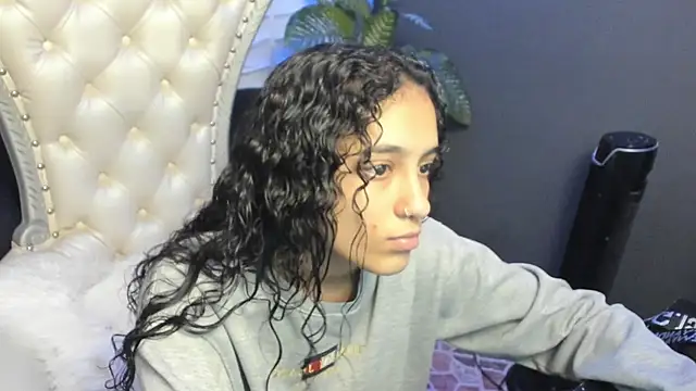 Snapshot of Layla_707 chatting on September 2025 11:50:01 PM Layla 707 online show from September 2025 11:50:01 PM