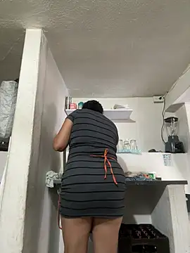 Snapshot of siri_duque chatting on February 2026 12:27:01 PM siri duque online show from February 2026 12:27:01 PM