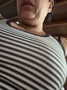 Snapshot of siri_duque chatting on March 2026 03:15:02 PM siri duque online show from March 2026 03:15:02 PM