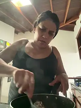 siri duque online show from April 2026 09:08:01 PM