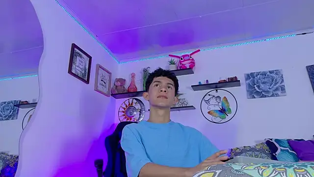 Snapshot of Noah_tyler_ chatting on October 2025 08:09:02 PM Noah tyler online show from October 2025 08:09:02 PM