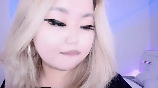 Snapshot of amelia_sunlight chatting on December 2024 07:50:02 AM amelia sunlight online show from December 2024 07:50:02 AM