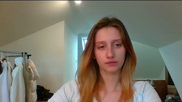 Snapshot of LUNA_delight chatting on January 2025 11:14:01 AM LUNA delight online show from January 2025 11:14:01 AM