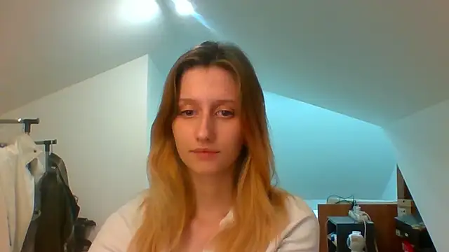 Snapshot of LUNA_delight chatting on January 2025 05:41:01 PM LUNA delight online show from January 2025 05:41:01 PM