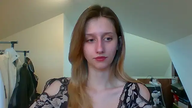 Snapshot of LUNA_delight chatting on January 2025 02:41:01 PM LUNA delight online show from January 2025 02:41:01 PM