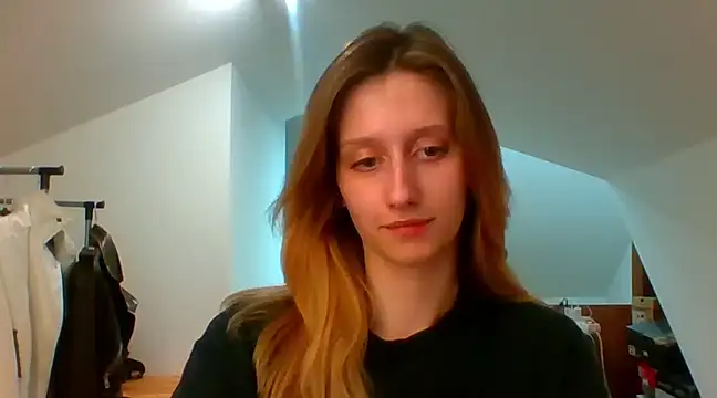 Snapshot of LUNA_delight chatting on January 2025 06:21:01 PM LUNA delight online show from January 2025 06:21:01 PM