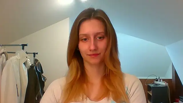 Snapshot of LUNA_delight chatting on March 2025 02:56:01 PM LUNA delight online show from March 2025 02:56:01 PM