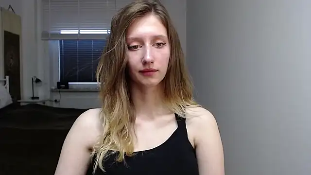 Snapshot of LUNA_delight chatting on September 2025 05:31:02 AM LUNA delight online show from September 2025 05:31:02 AM