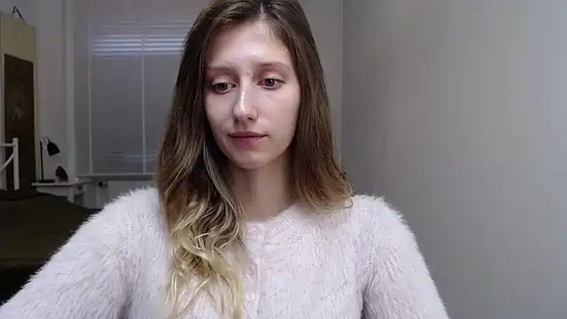 Snapshot of LUNA_delight chatting on October 2025 05:40:01 AM LUNA delight online show from October 2025 05:40:01 AM