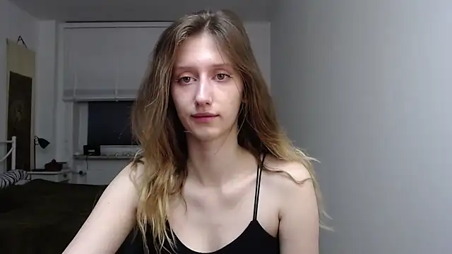 Snapshot of LUNA_delight chatting on October 2025 05:26:02 AM LUNA delight online show from October 2025 05:26:02 AM