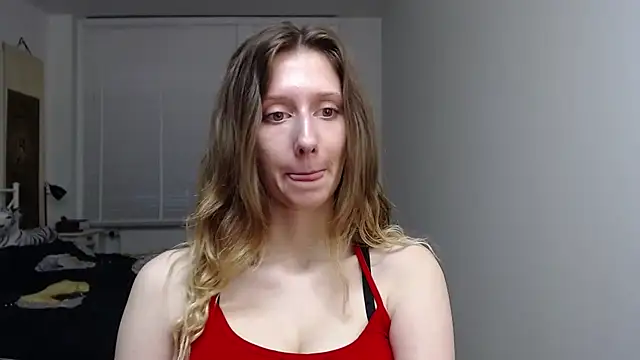 Snapshot of LUNA_delight chatting on October 2025 06:28:01 AM LUNA delight online show from October 2025 06:28:01 AM