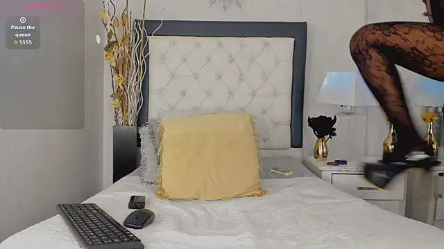 GaleHodge online show from February 2026 06:58:02 AM