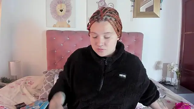 CelessteRedds online show from September 2025 12:40:02 PM