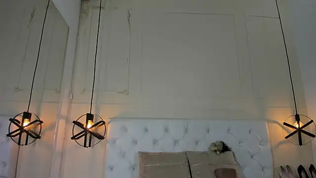 Snapshot of Slut_Milf_ chatting on January 2025 07:31:02 PM Slut Milf online show from January 2025 07:31:02 PM