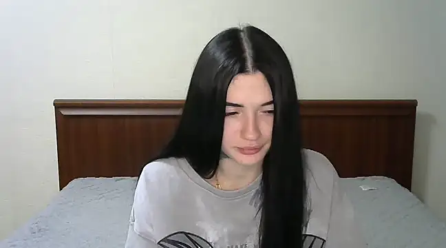 Snapshot of Liana_diva chatting on February 2025 10:50:02 PM Liana diva online show from February 2025 10:50:02 PM