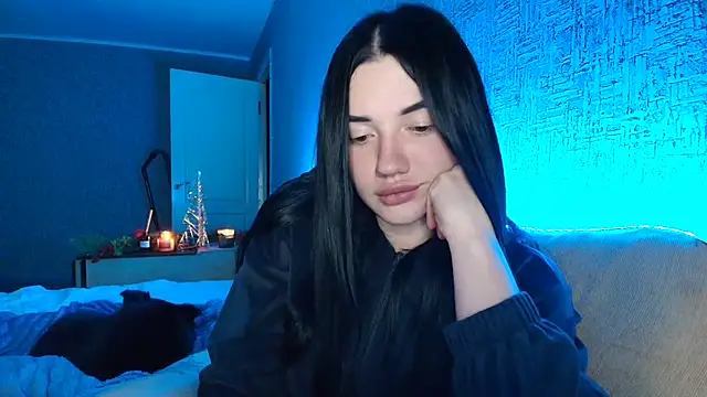 Snapshot of Liana_diva chatting on December 2025 08:29:01 PM Liana diva online show from December 2025 08:29:01 PM