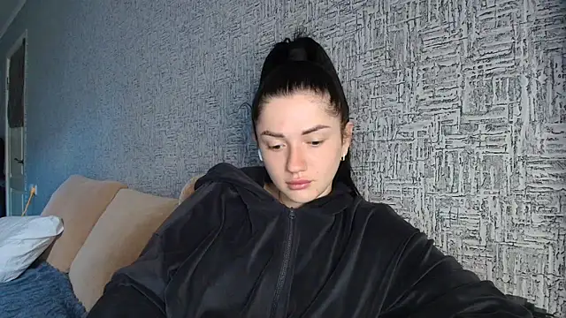 Liana diva online show from April 2026 09:01:02 AM