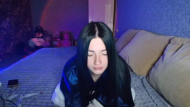 Liana diva online show from April 2026 05:51:02 PM