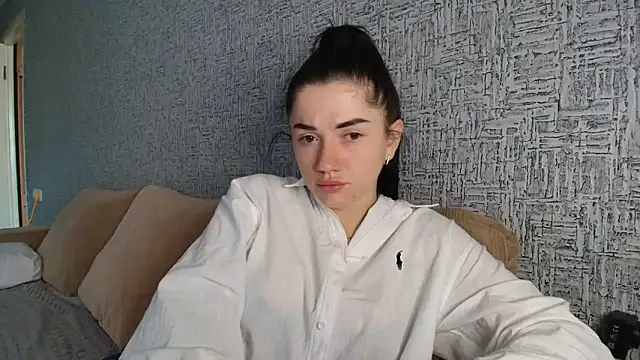 Liana diva online show from April 2026 11:05:02 AM