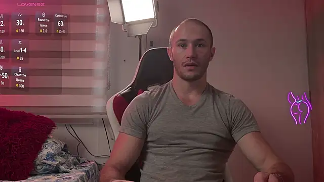 AxelFairchaild online show from May 2026 01:17:02 PM