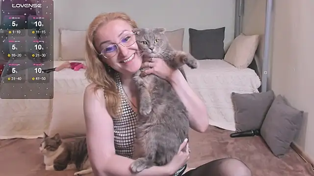 MadissonKiss online show from May 2026 01:55:01 AM