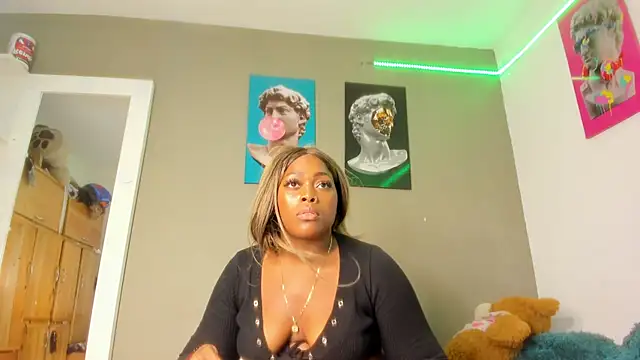 Lilybaudinx96 online show from December 2024 02:20:02 AM