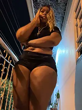 Lilybaudinx96 online show from January 2026 05:44:01 AM