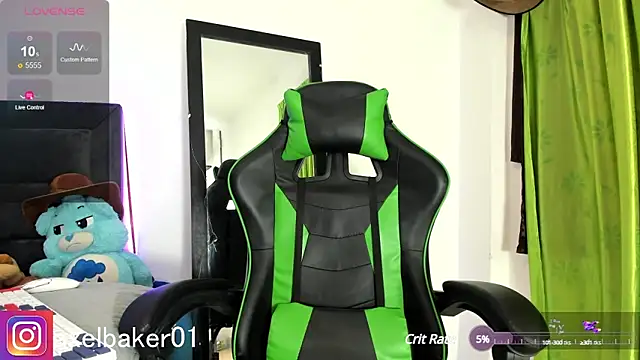 Snapshot of Axel_baker01 chatting on March 2025 12:17:02 AM Axel baker01 online show from March 2025 12:17:02 AM