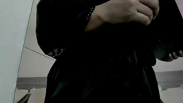 Snapshot of Mistyca chatting on February 2025 11:27:02 AM Mistyca online show from February 2025 11:27:02 AM