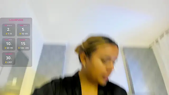 Snapshot of Mistyca chatting on September 2025 10:48:02 AM Mistyca online show from September 2025 10:48:02 AM