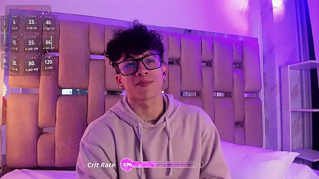 Snapshot of AkazaBoy_ chatting on September 2025 07:57:01 PM AkazaBoy online show from September 2025 07:57:01 PM