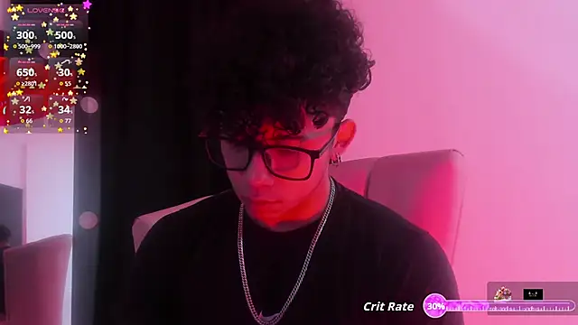 Snapshot of AkazaBoy_ chatting on October 2025 05:30:01 AM AkazaBoy online show from October 2025 05:30:01 AM