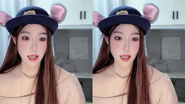 Snapshot of Natasha520 chatting on February 2025 05:42:01 PM Natasha520 online show from February 2025 05:42:01 PM