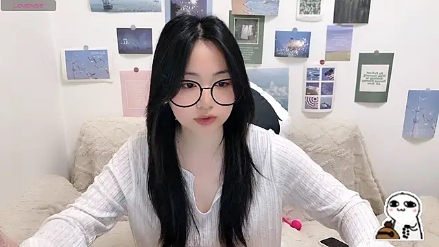 LiLiYbaby online show from February 2026 06:03:01 AM